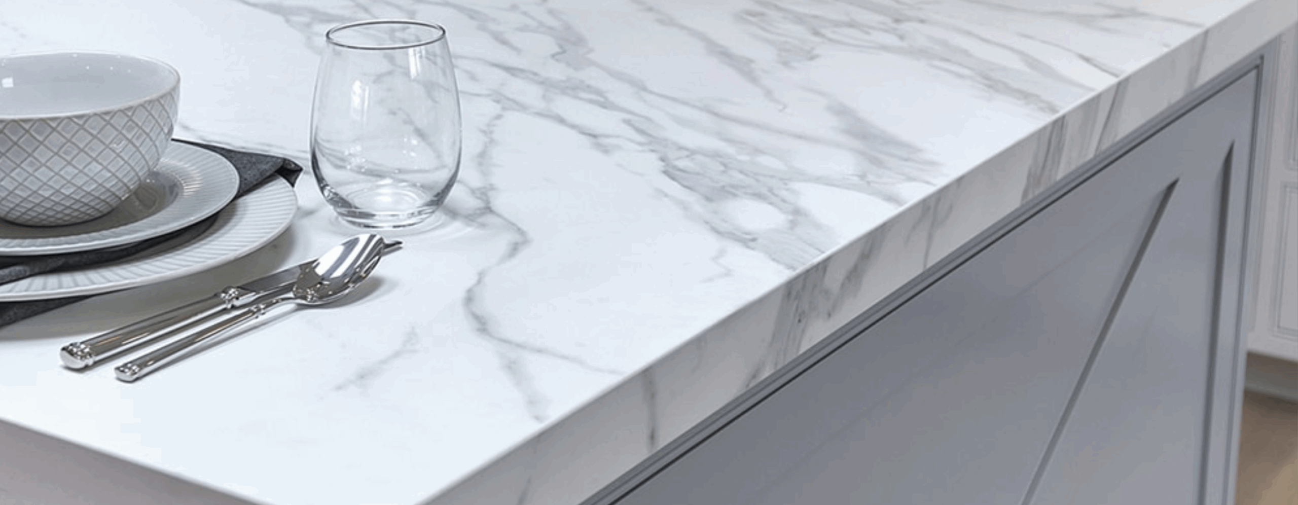 Intero - Kitchen, bathroom and home design - Marble Benchtop, plates and bowls