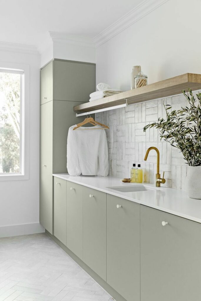 Intero Kitchens and Bathroom, laundry - Laundry clothes drying green bench